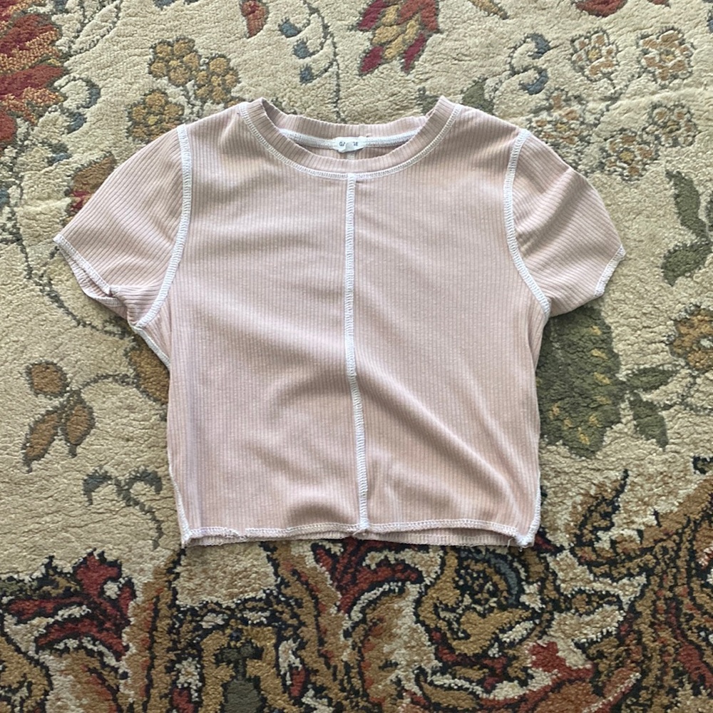 garage beige top